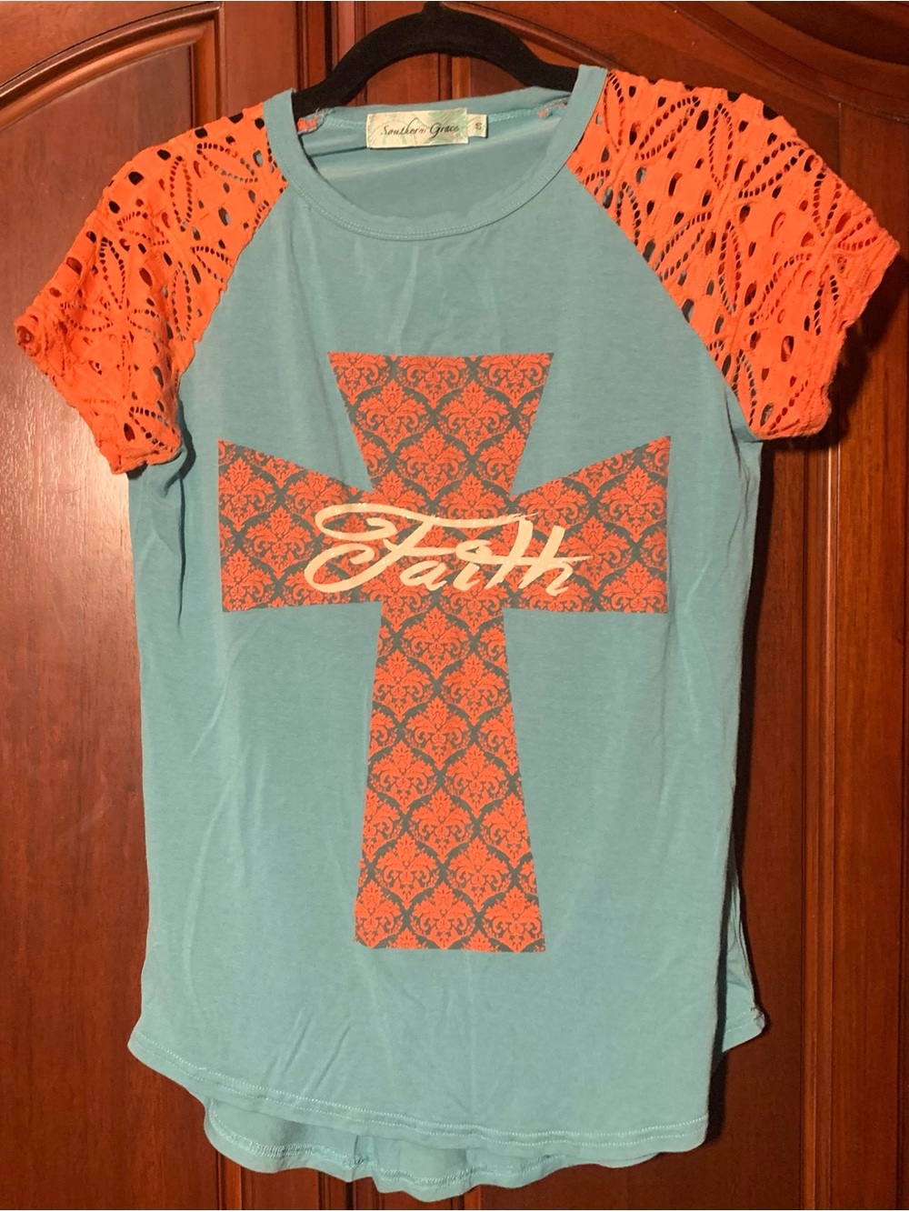 Southern Grace Turquoise and Orange Lace Faith Cross Tee